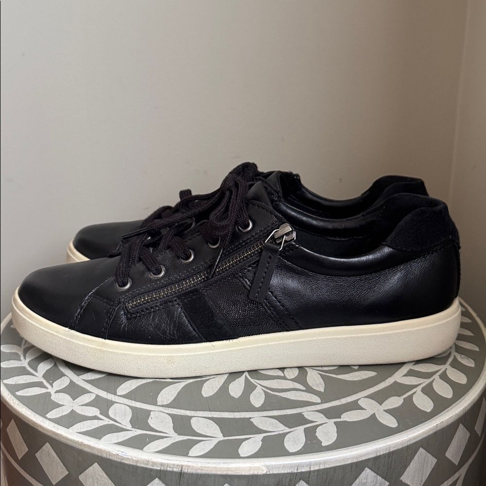 Hotter Leather Sneakers sz 10 (UK sz 9) with Side Zipper
